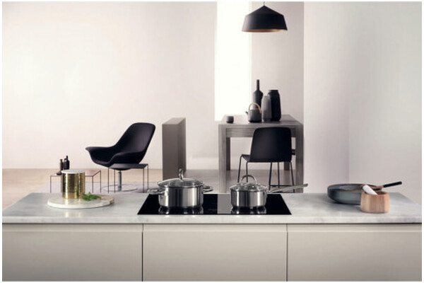Płyta indukcyjna Whirlpool SMO654OFBTIXL