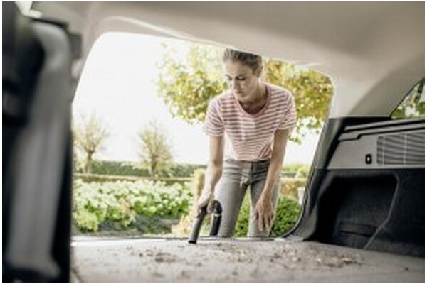 Odkurzacz Karcher WD4V tradycyjny bezworkowy 1000W żółty