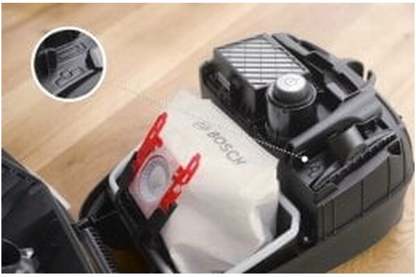 Odkurzacz Bosch BGB41RD3 tradycyjny workowy 600W czerwony