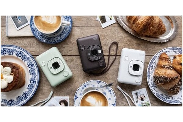 Aparat natychmiastowy Fujifilm Instax Mini Liplay zielony