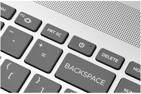 Laptop HP Pavilion 16 16.0" Intel Core i5 1334U INTEL UHD 16GB 512GB SSD Windows 11 Home srebrny