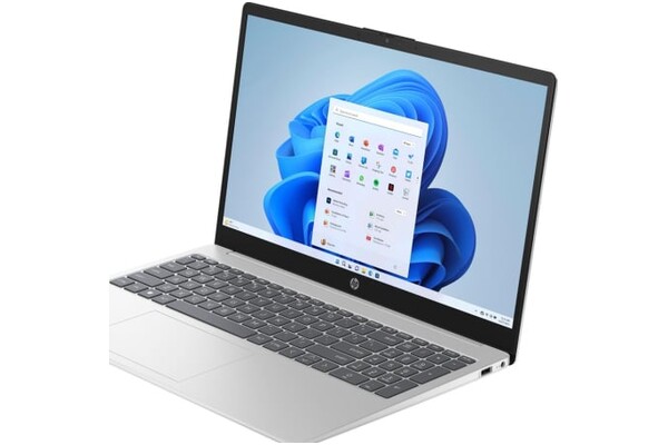 Laptop HP HP 15 15.6" Intel Core i5 1334U INTEL Iris Xe 16GB 512GB SSD M.2 Windows 11 Home srebrny