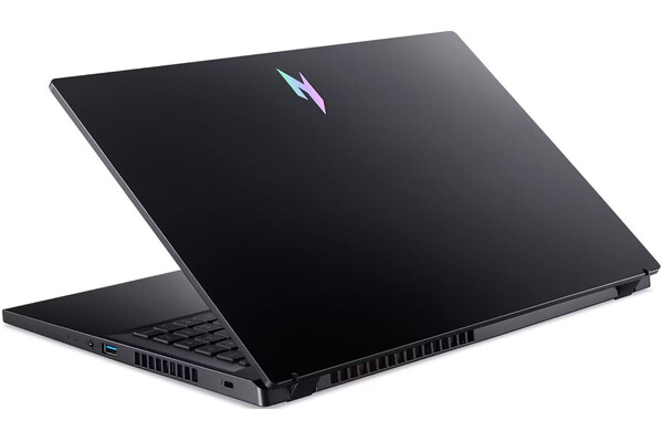 Laptop ACER Nitro 15 15.6" AMD Ryzen 7 7735HS NVIDIA GeForce RTX 4050 16GB 1TB SSD Windows 11 Home czarny