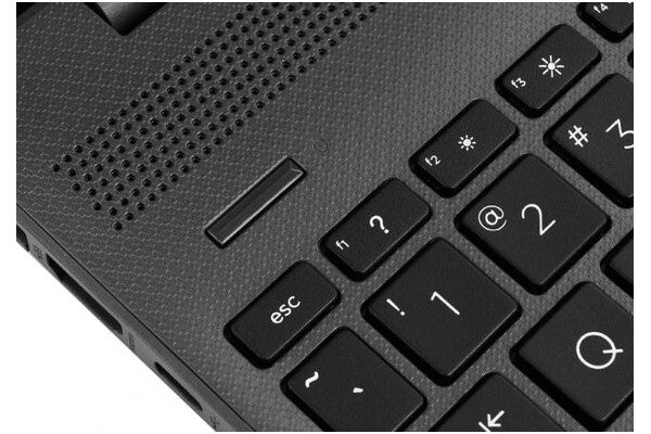 Laptop HP 255 G9 15.6" AMD Ryzen 5 5625U AMD Radeon 16GB 1TB SSD srebrny