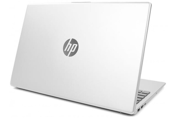 Laptop HP HP 15 15.6" Intel Core i5 1334U INTEL Iris Xe 32GB 1TB SSD srebrny