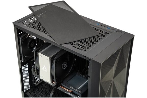 Mad Dog DIAXID605F-I12WB32WP Intel Core i5 32GB DDR5 NVIDIA GeForce RTX 4060 8GB 1TB SSD Windows 11 Professional