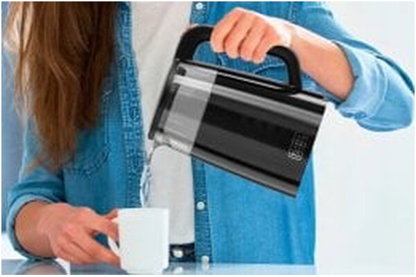 Czajnik elektryczny BLACK&DECKER ES9580090B 1.7l 2200W