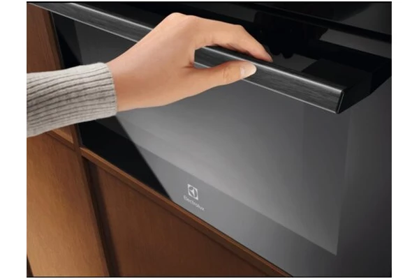 Kuchenka mikrofalowa Electrolux LVM6E46Z