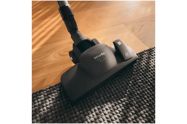 Odkurzacz MIELE Blizzard CX1 PowerLine tradycyjny z pojemnikiem