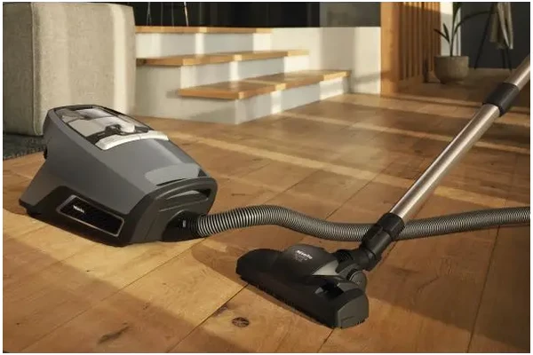 Odkurzacz MIELE Blizzard CX1 PowerLine tradycyjny z pojemnikiem