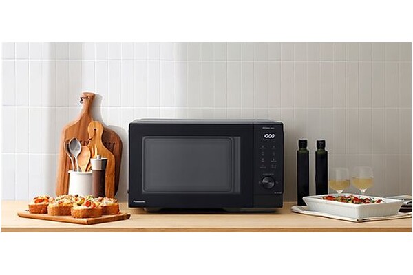 Kuchenka mikrofalowa Panasonic NNGD35QBEPG