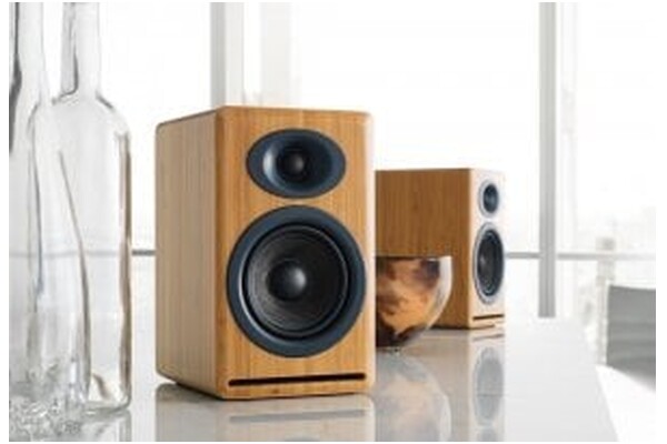 Kolumna Audioengine P4 , 1szt., Bambusowy