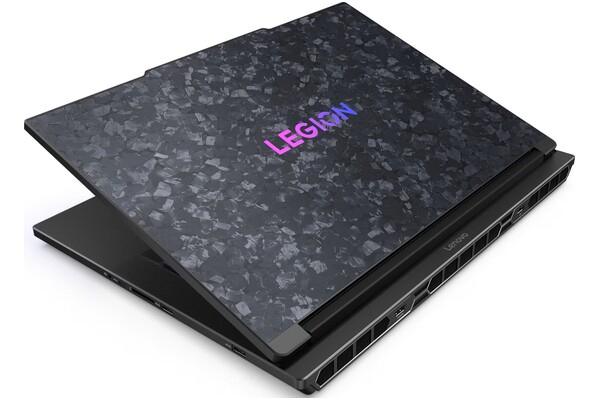 Laptop Lenovo Legion 9 18.0" Intel Core Ultra 9 275HX NVIDIA GeForce RTX 5090 64GB 2TB SSD Windows 11 Professional czarny