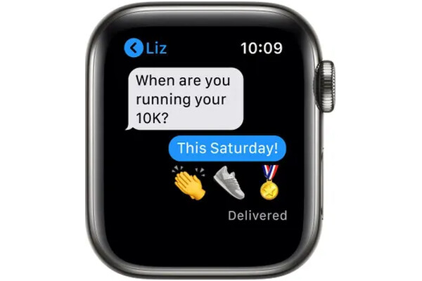 Smartwatch Apple Watch Series 6 1.30" czarny