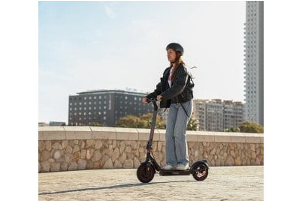 Hulajnoga Cecotec Bongo D40 XL Connected 40.0km czarny