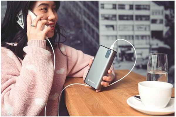 Powerbank GoGEN PB200008S 20000mAh 20.0W srebrny