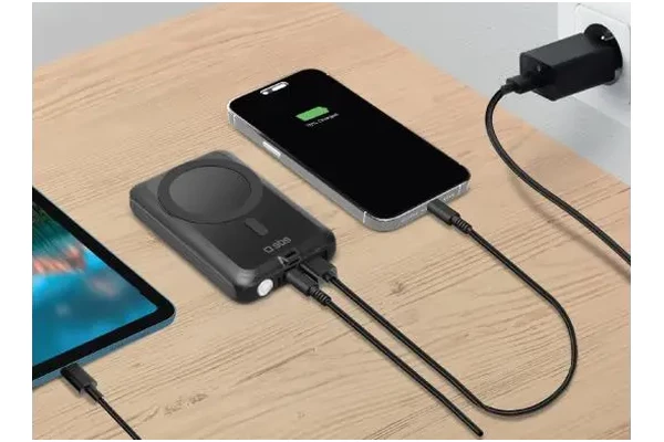 Powerbank SBS TEBB5000MAGSK 5000mAh 10.0W czarny