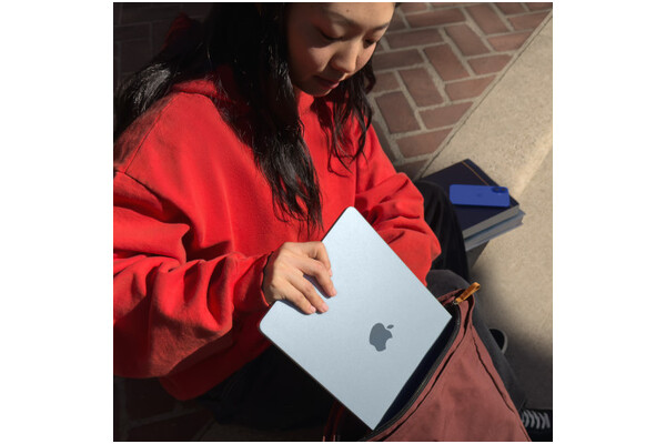 Laptop Apple MacBook Air 13.6" Apple M4 Apple 24GB 512GB SSD macOS Sequoia srebrny