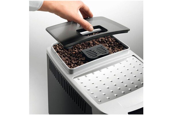 Ekspres De’Longhi Magnifica ECAM22110SB automatyczny czarno-srebrny