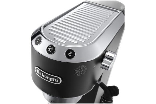 Ekspres De’Longhi Dedica EC685BK kolbowy czarny