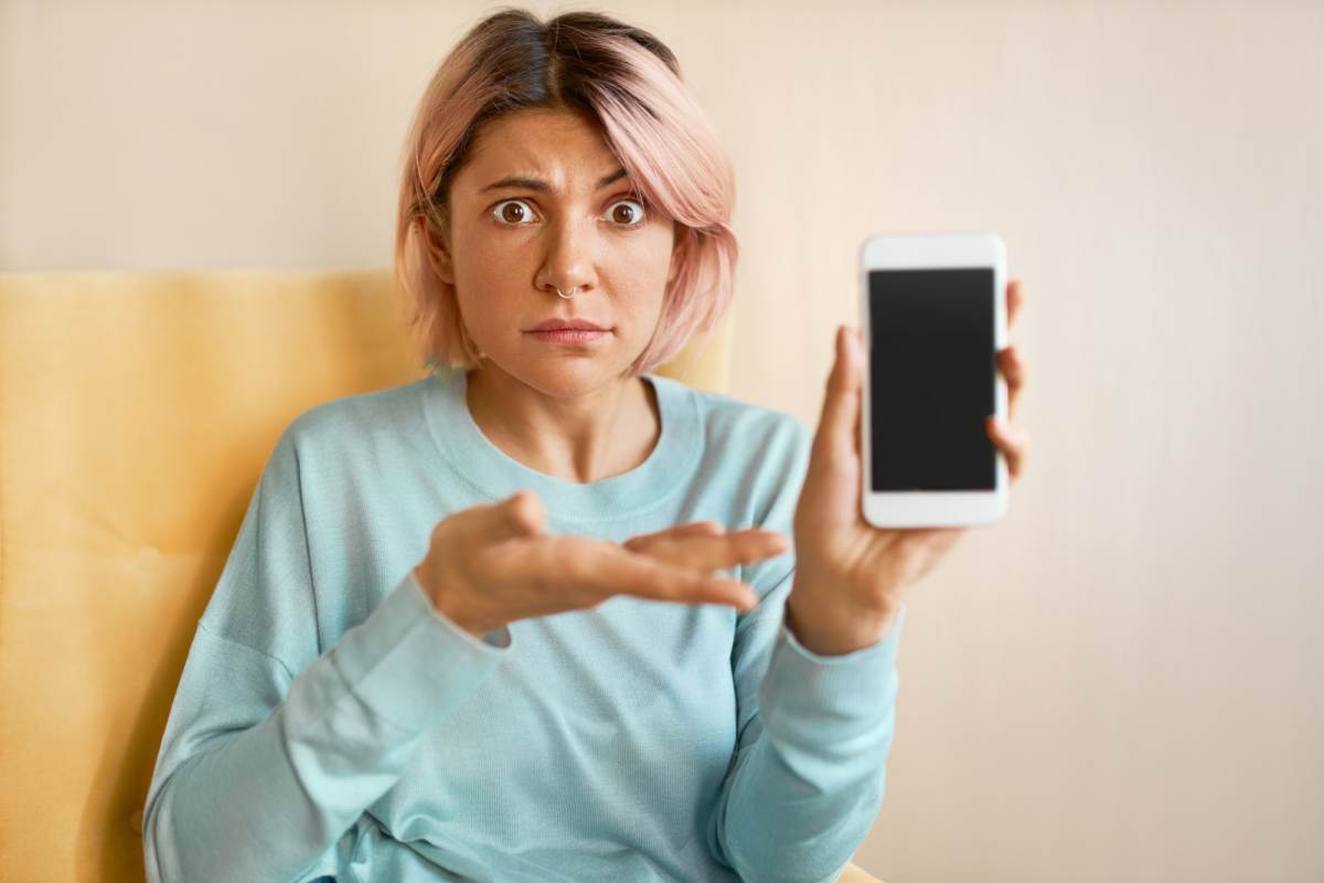 Dlaczego bateria w telefonie szybko się rozładowuje?