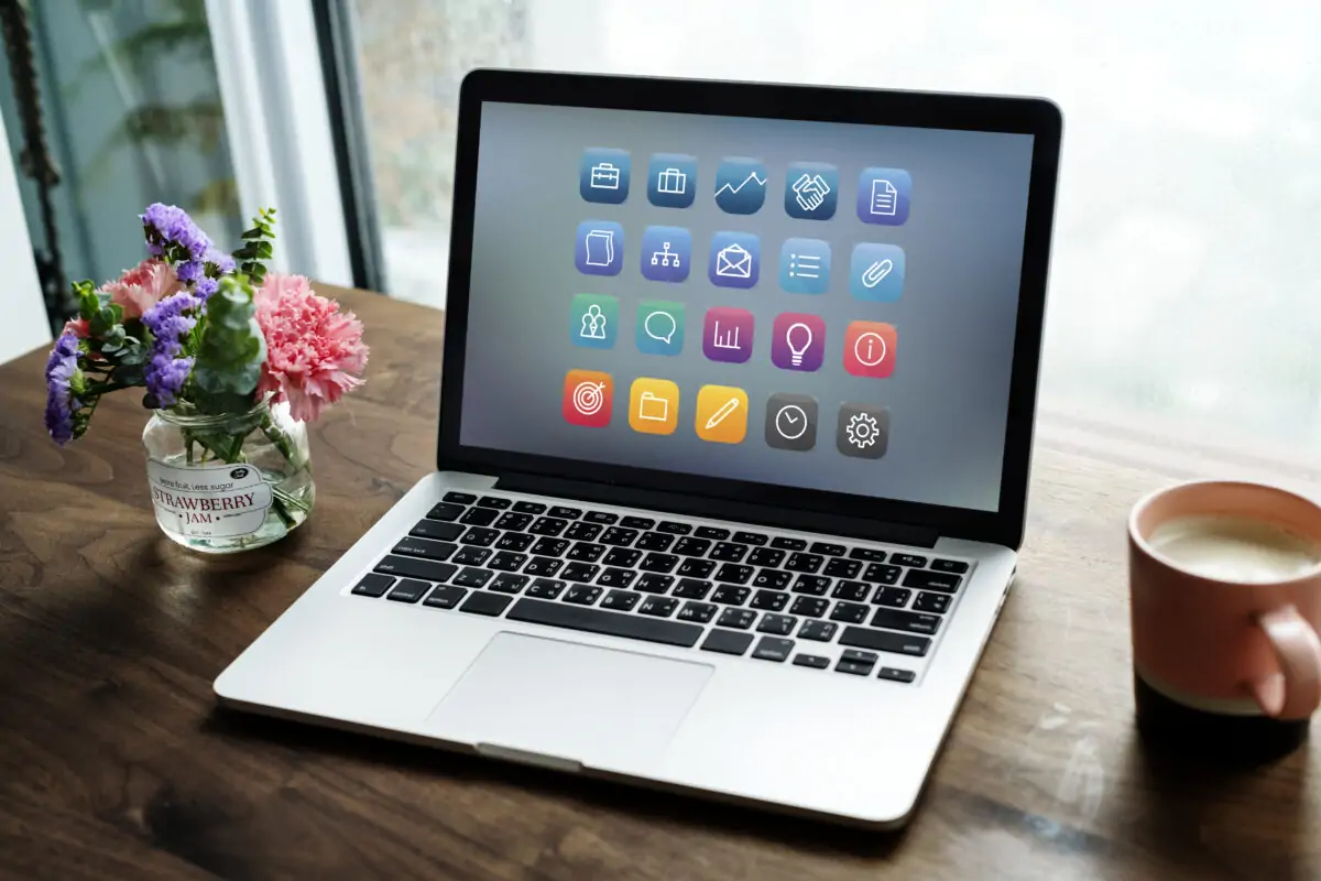 Apple w końcu podnosi minimalną ilość RAM do 16 GB